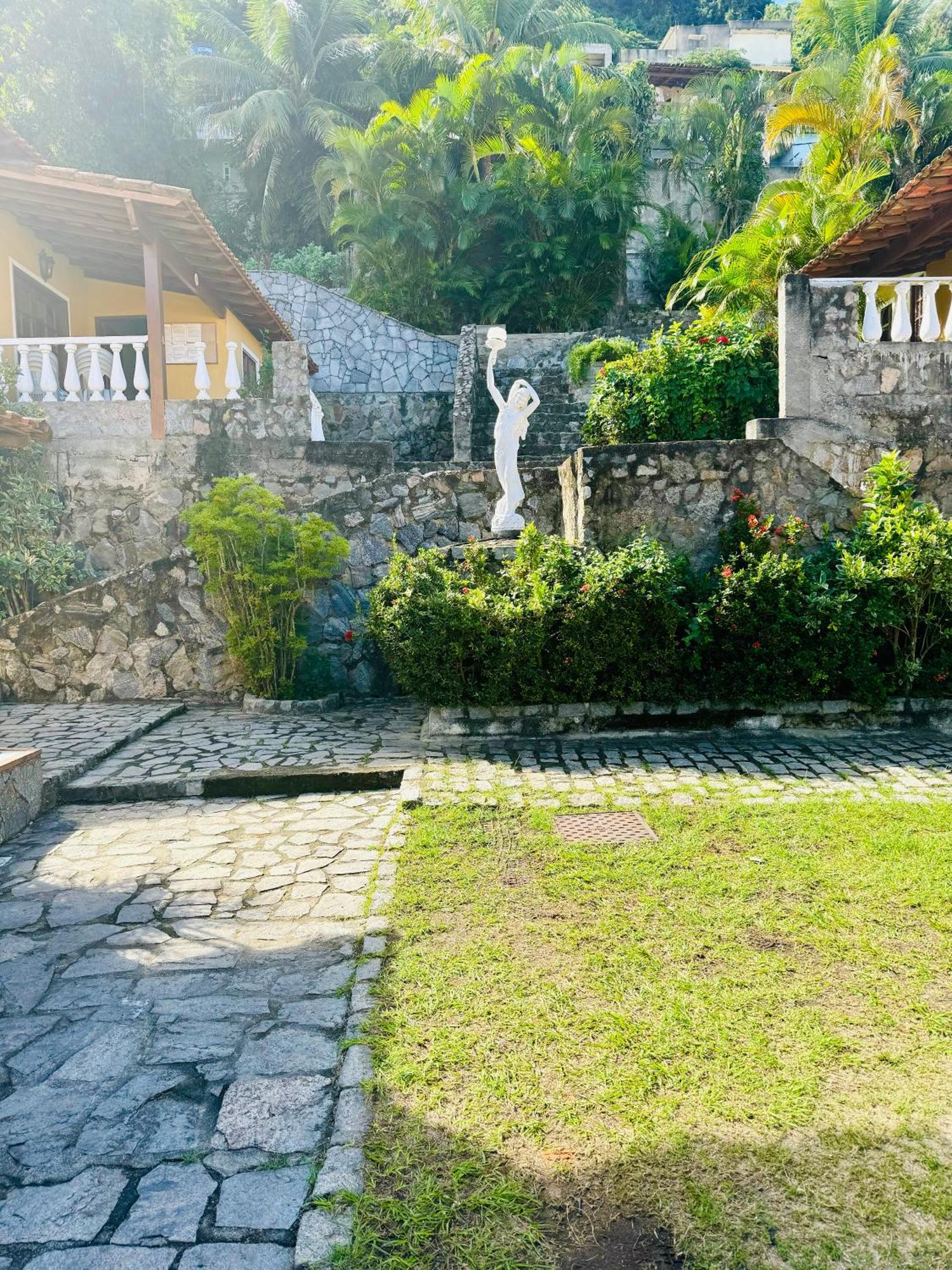 Casa Dos Anjos Com Piscina Holiday home *